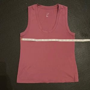 A New Day tank, like new, size L, mauve/purple